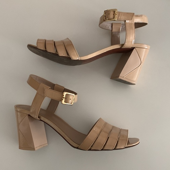 Tory Burch Bellman Heels Beige